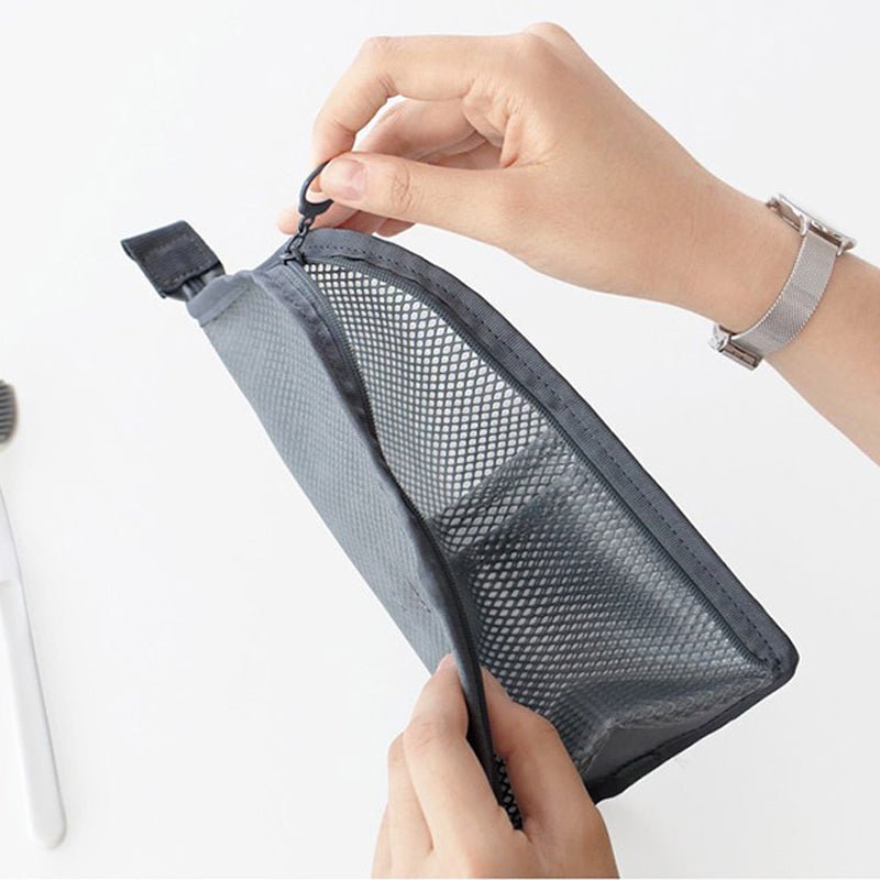 Portable Lightweight Travel Toiletry Bag - My Good Buys - Portable Lightweight Travel Toiletry Bag