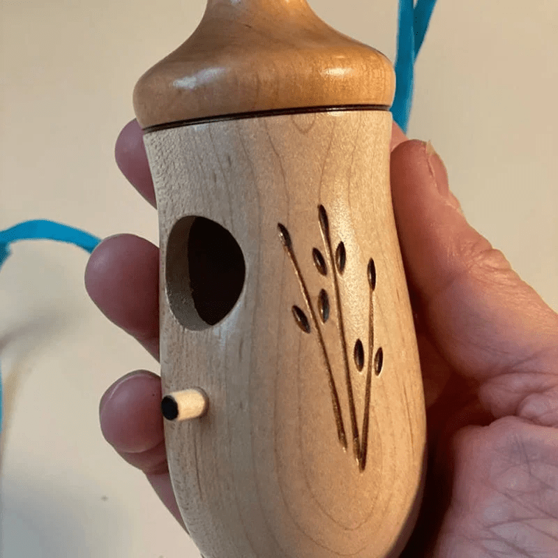 Wooden Hummingbird House - Gift for Natural Lovers - My Good Buys - Wooden Hummingbird House - Gift for Natural Lovers