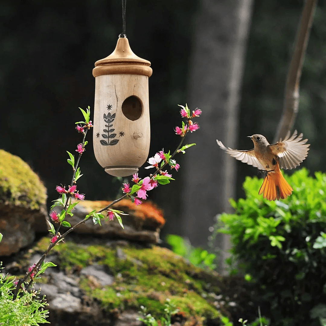 Wooden Hummingbird House - Gift for Natural Lovers - My Good Buys - Wooden Hummingbird House - Gift for Natural Lovers